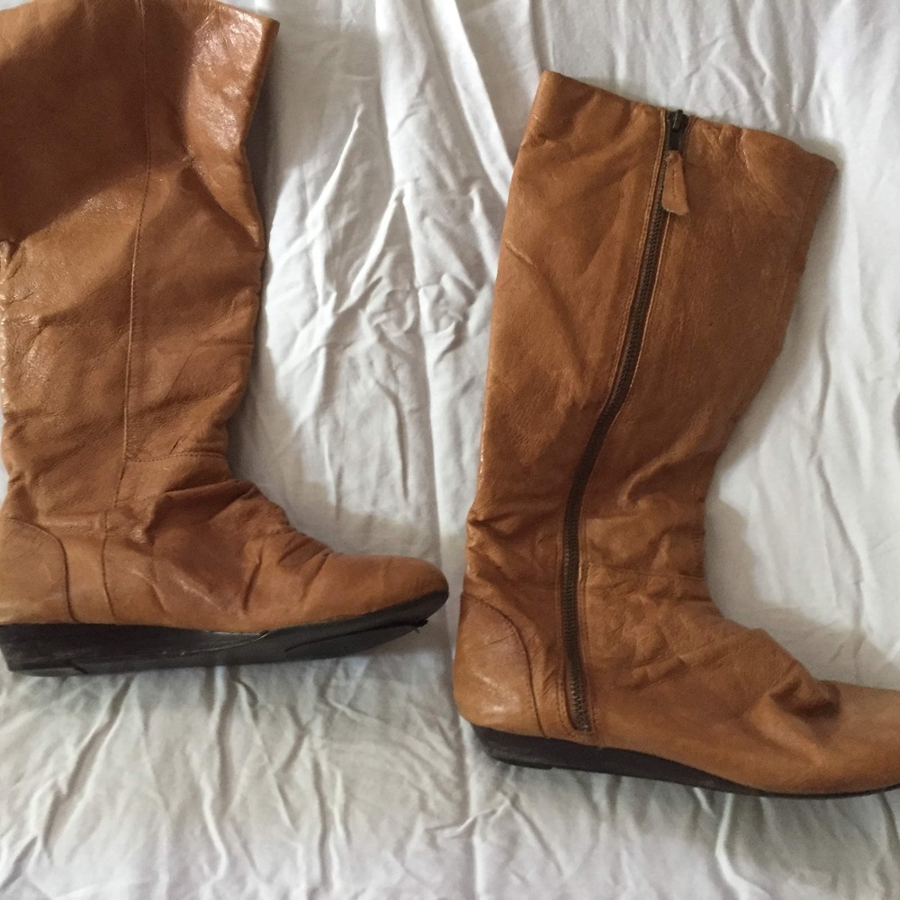 leather boots
